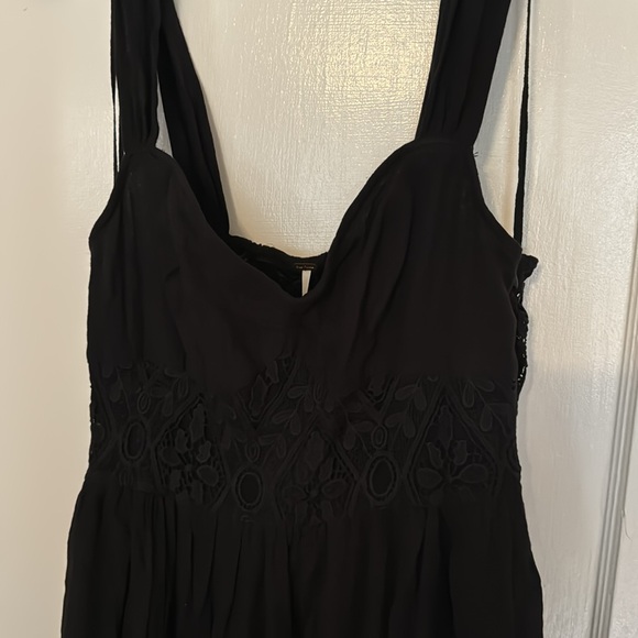Free People women’s Caught Your Eye black maxi dress, size 8; NWT - Picture 6 of 7